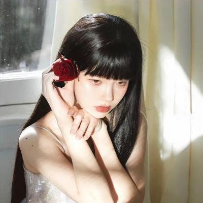 超人：钢铁英雄